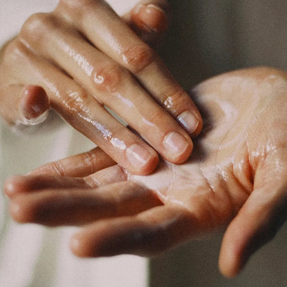 Heaven Oil-to-Milk Cleanser
