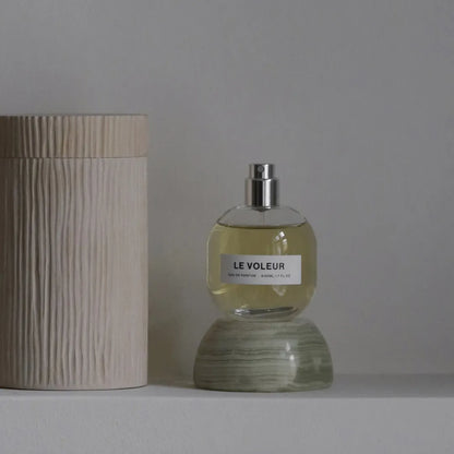 LE VOLEUR